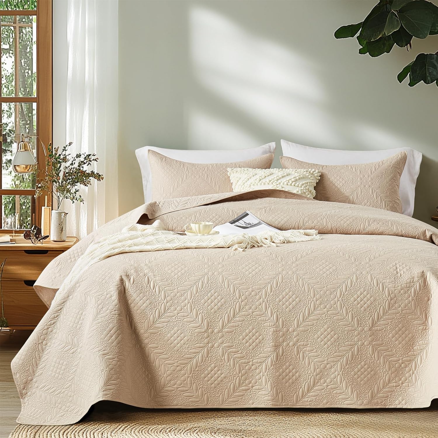 Quilts Queen Size - Ultra Soft Navy Blue Quilt Lightweight Microfiber Bedspreads, Classic Basket Weave Pattern Bedspread Bed Coverlet 3 Pieces for All-Season (1 Quilt, 2 Pillow Shams) | Breathable material, Easy care